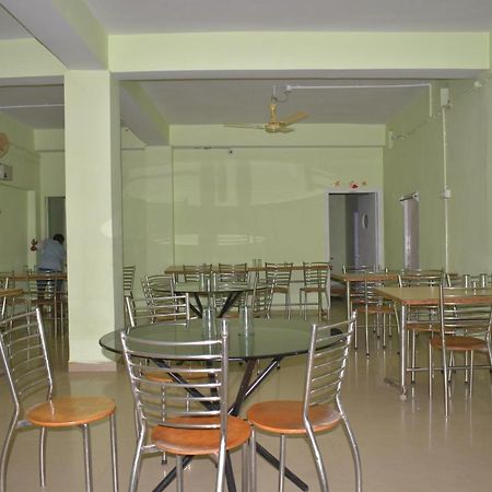 Hotel Diamond Plaza Rājgīr Dış mekan fotoğraf