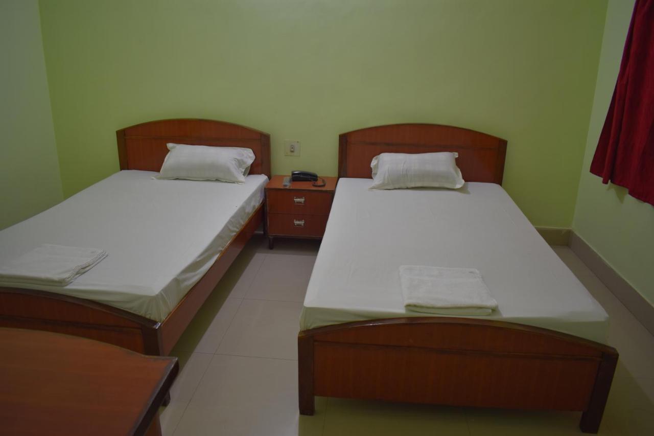 Hotel Diamond Plaza Rājgīr Dış mekan fotoğraf